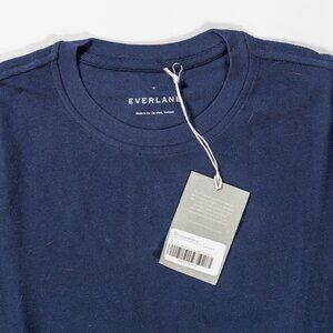 Everlane Men's Textured Short Sleeve Navy Blue T-Shirt
